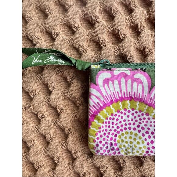 Vera Bradley Floral Retro Pink Green Cardholder Keychain Case Wallet - Picture 3 of 5